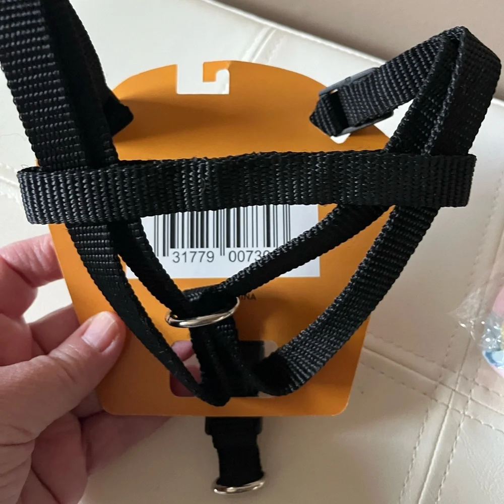 NWT Black Dog Harness, Size S